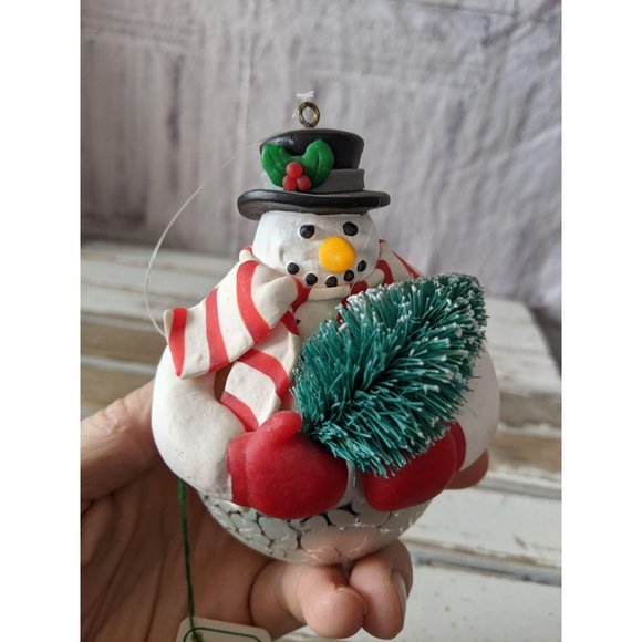 Department 56 Noel Snowman With Flocked Tree Blown - Picture 4 of 6